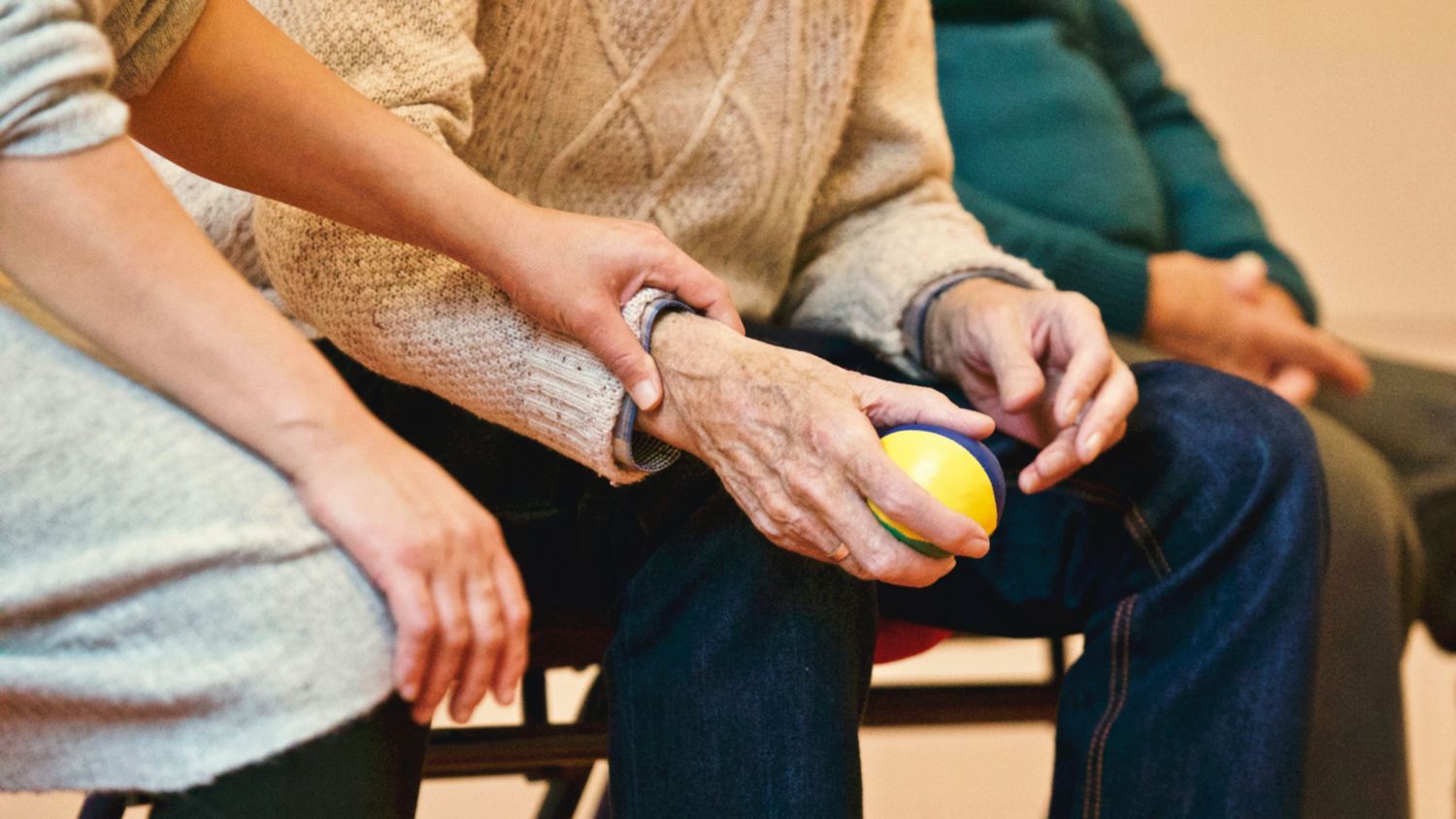 Domy opieki – jak rozmawiać z osobami starszymi