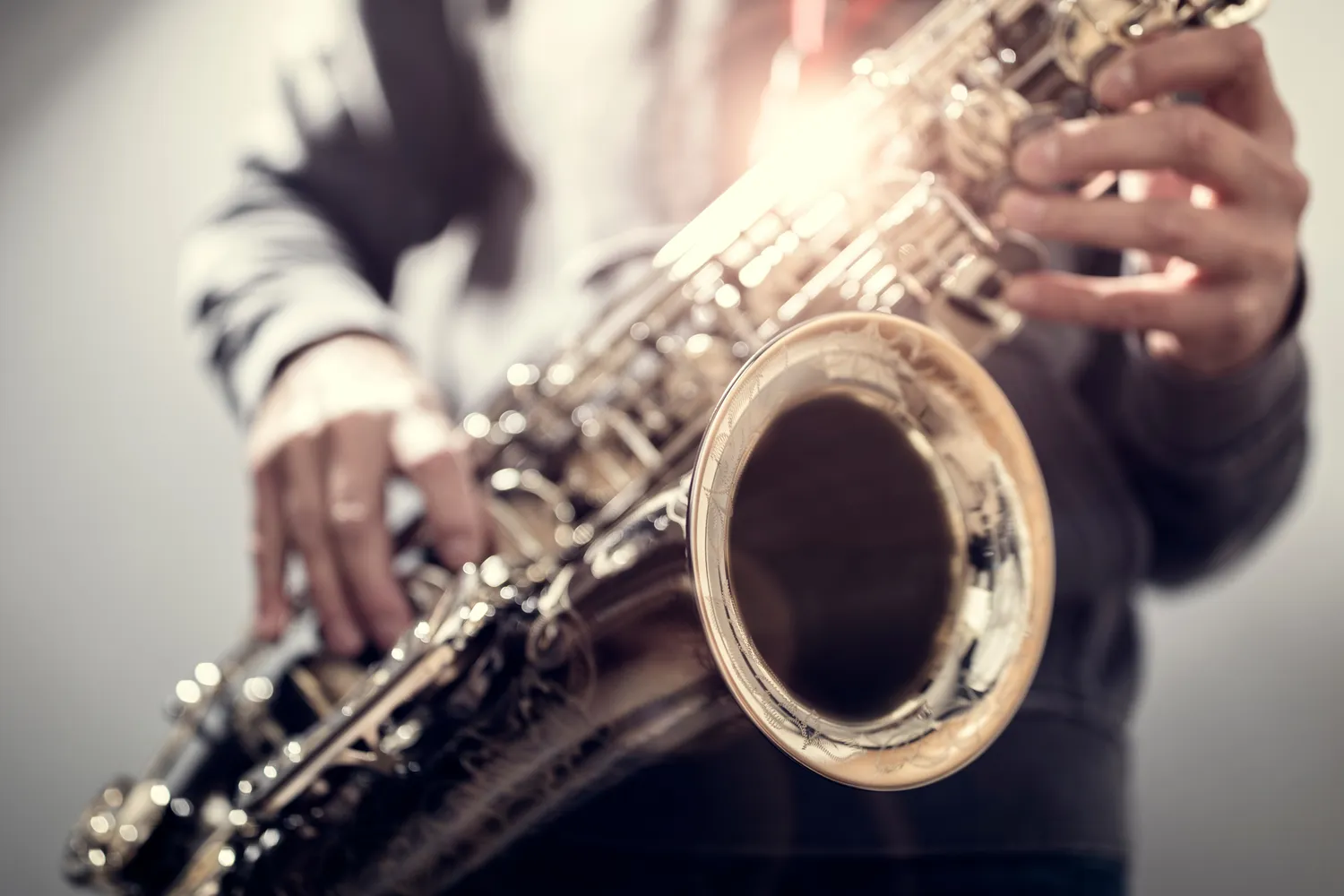 Jaki saksofon jest lepszy altowy czy tenorowy?